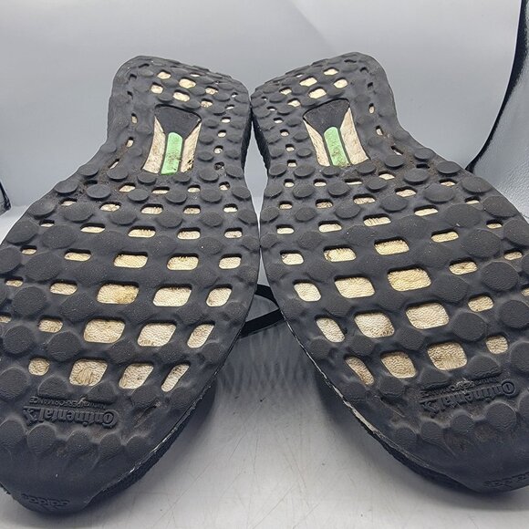 Adidas UltraBoost 1.0 DNA Mens 10.5 Triple Black Running Athletic Shoes HQ4199 main image 14